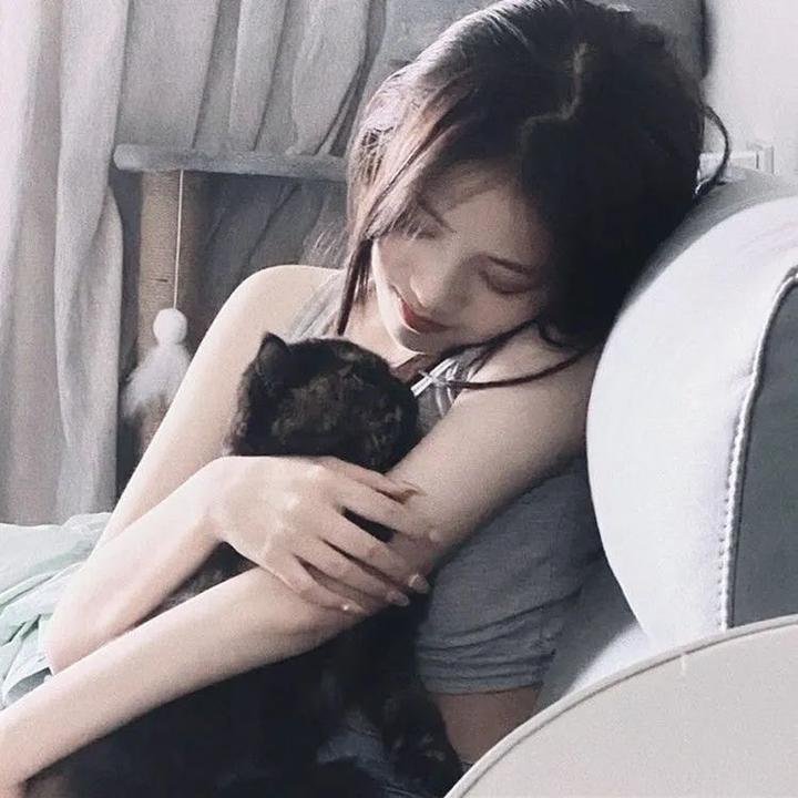 香烟女孩